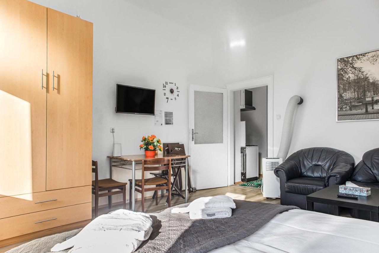 Cozy 1br Apt. Near Millenium Tower & Danube River Wien