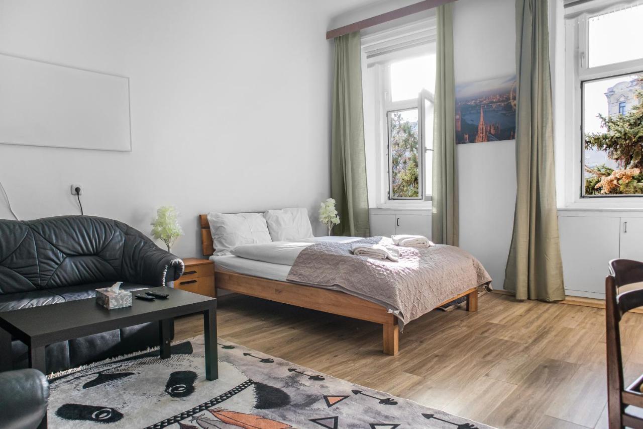 Cozy 1br Apt. Near Millenium Tower & Danube River Appartement